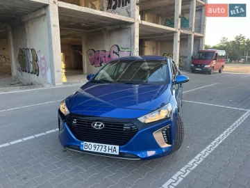 Авто Hyundai Ioniq 2018 № 7790996