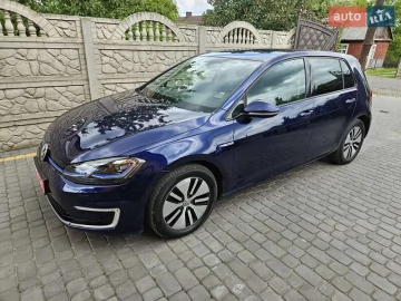 Авто Volkswagen E-Golf 2017 № 7791065