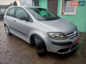 Авто Volkswagen Golf Plus 2007 № 7791122