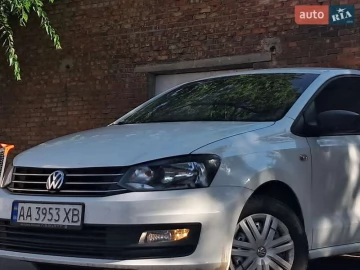 Авто Volkswagen Polo 2018 № 7791152
