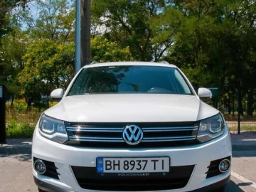 Авто Volkswagen Tiguan 2015 № 7791195