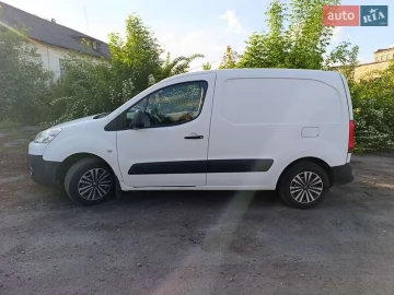 Авто Peugeot Partner 2010 № 7791396