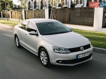 Авто Volkswagen Jetta 2011 № 7791450