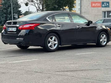 Авто Nissan Altima 2017 № 7791618