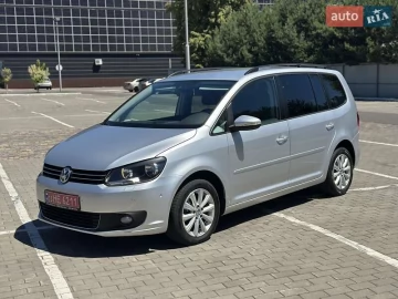 Авто Volkswagen Touran 2011 № 7791810