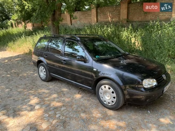 Авто Volkswagen Golf 2002 № 7791940
