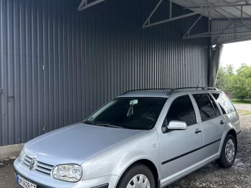 Авто Volkswagen Golf 2004 № 7791943