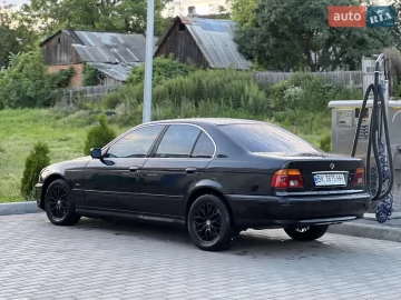 Авто BMW 5 Series 2002 № 7791945