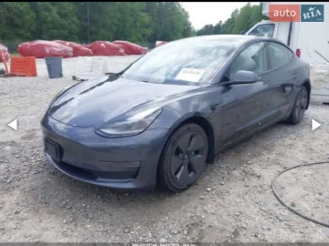 Авто Tesla Model 3 2021 № 7792082
