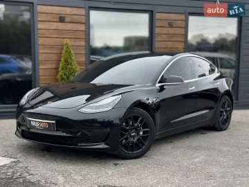 Авто Tesla Model 3 2019 № 7792084