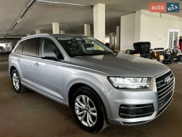 Авто Audi Q7 2017 № 7792098