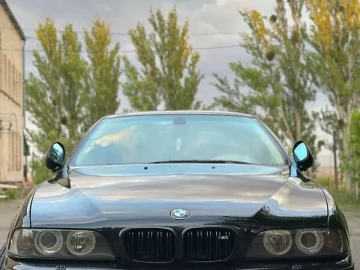 Авто BMW 5 Series 2000 № 7792396