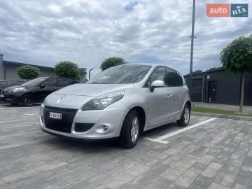 Авто Renault Scenic 2011 № 7792400
