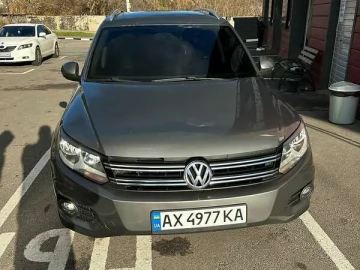 Авто Volkswagen Tiguan 2011 № 7792429
