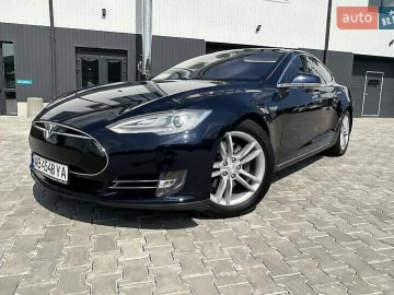 Авто Tesla Model S 2013 № 7792457