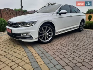 Авто Volkswagen Passat 2018 № 7792504