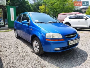 Авто Chevrolet Aveo 2005 № 7792551