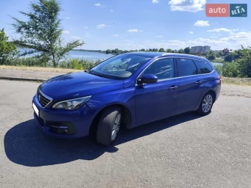 Авто Peugeot 308 2017 № 7792866