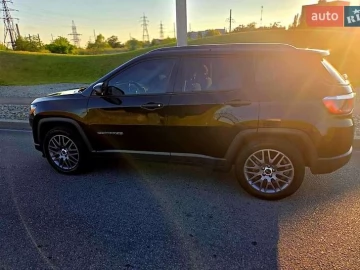 Авто Jeep Compass 2017 № 7792879