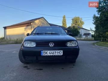 Авто Volkswagen Golf 2001 № 7792988