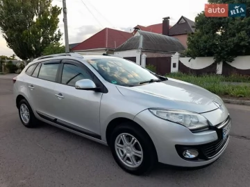 Авто Renault Megane 2012 № 7793044