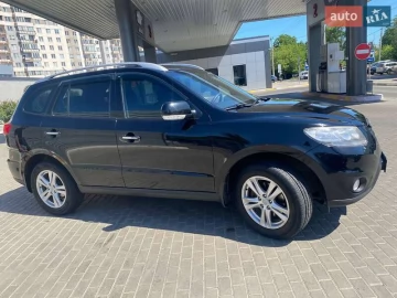 Авто Hyundai Santa Fe 2010 № 7793099
