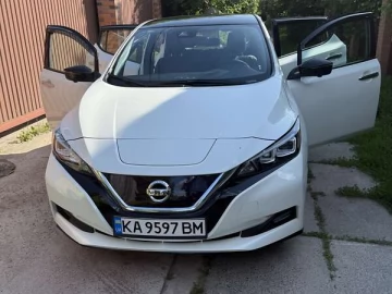 Авто Nissan Leaf 2020 № 7793113