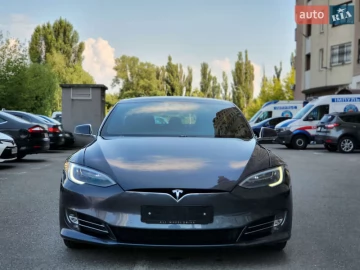 Авто Tesla Model S 2018 № 7793503