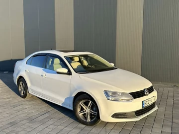 Авто Volkswagen Jetta 2014 № 7793508