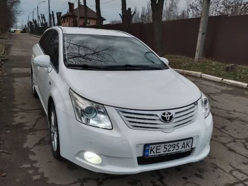 Авто Toyota Avensis 2011 № 7793518