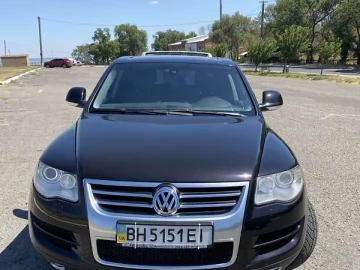Авто Volkswagen Touareg 2008 № 7793519