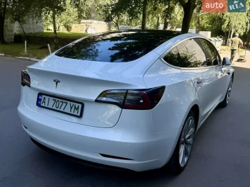 Авто Tesla Model 3 2019 № 7793544