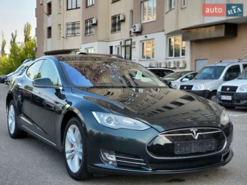 Авто Tesla Model S 2014 № 7793547