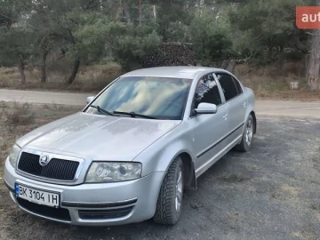 Авто Skoda Superb 2004 № 7793561