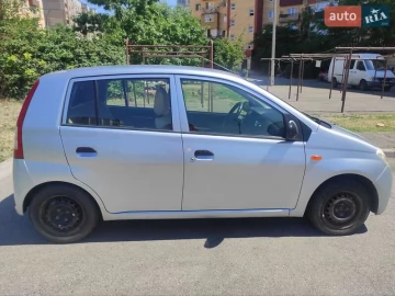 Авто Daihatsu Cuore 2005 № 7793600