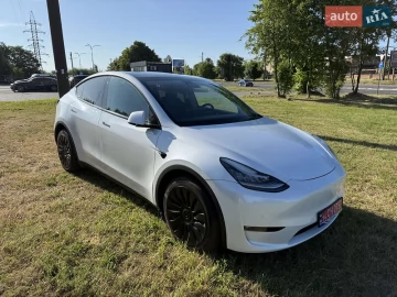 Авто Tesla Model Y 2021 № 7793670