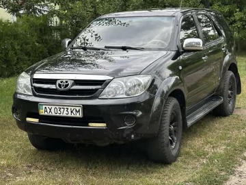 Авто Toyota Fortuner 2007 № 7793709