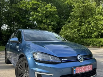 Авто Volkswagen E-Golf 2015 № 7793788