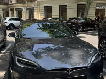 Авто Tesla Model S 2018 № 7793834