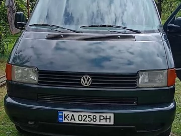 Авто Volkswagen Transporter 2000 № 7793864