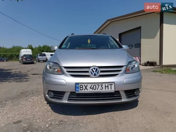Авто Volkswagen Golf Plus 2008 № 7793875