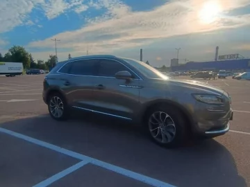Авто Lincoln Nautilus 2023 № 7794261