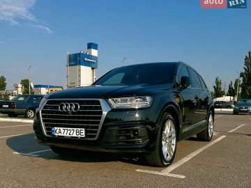 Авто Audi Q7 2018 № 7794263