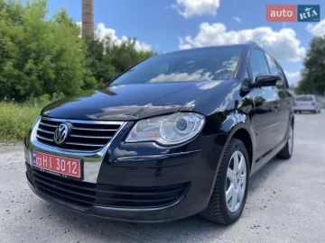 Авто Volkswagen Touran 2008 № 7794662