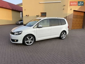 Авто Volkswagen Touran 2014 № 7794684