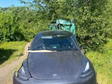 Авто Tesla Model Y 2023 № 7794690