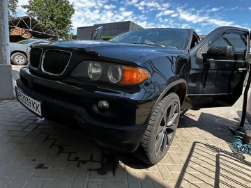 Авто BMW X5 2004 № 7794860