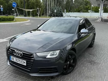 Авто Audi A4 2016 № 7794907