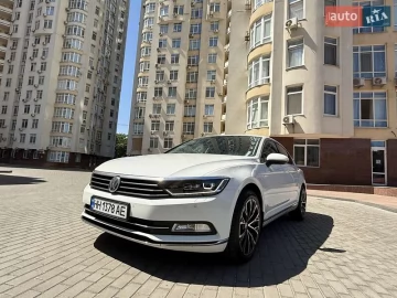 Авто Volkswagen Passat 2016 № 7795107