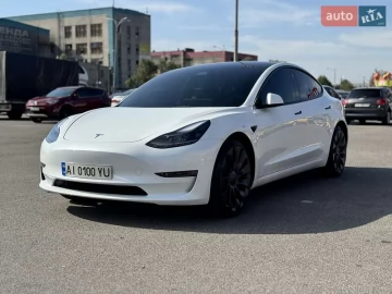 Авто Tesla Model 3 2023 № 7795128